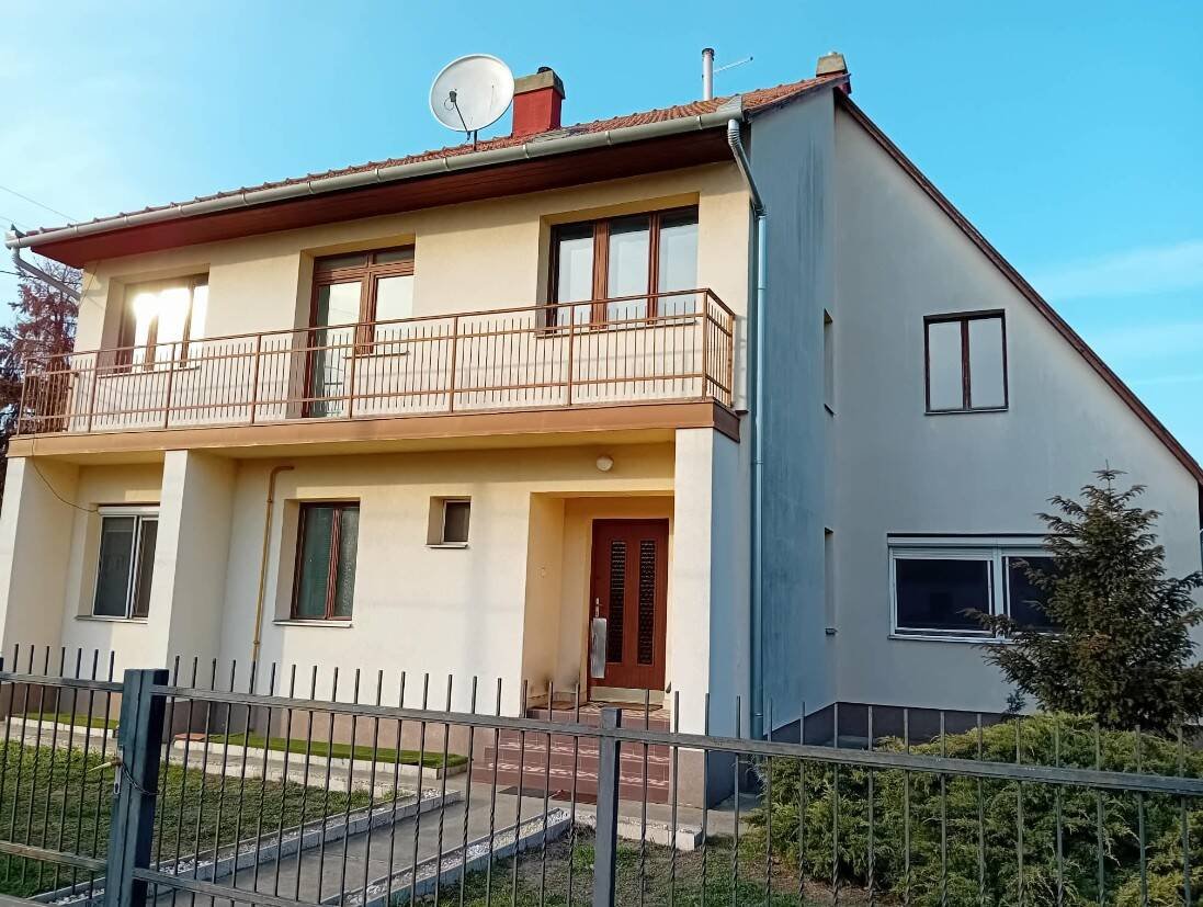 6 hálószoba · 151 m² · 69.500.000 Ft