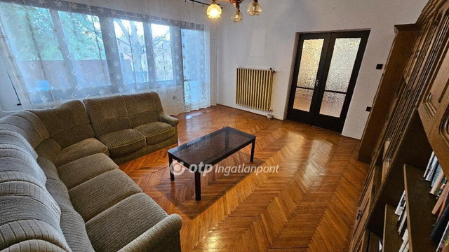 Eladó családi ház, Hevesen 32 M Ft, 5 szobás