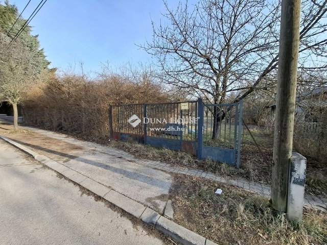 Eladó telek, Budapesten, XVI. kerületben 109 M Ft