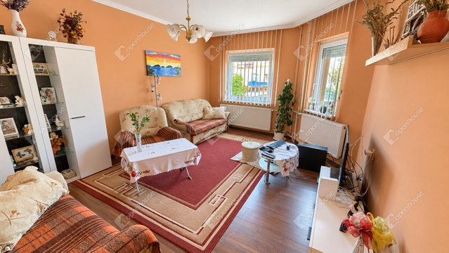 Eladó családi ház, Felsőzsolcán 72.9 M Ft, 6 szobás