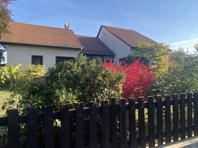 Eladó családi ház, Sződligeten 192 M Ft, 5 szobás