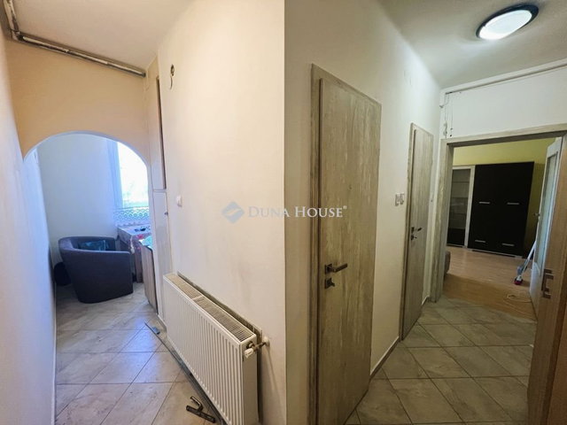 Eladó téglalakás, Dorogon, Zrínyi utcában 36 M Ft, 1 szobás
