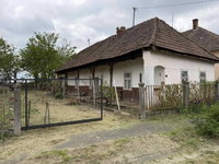 Eladó családi ház