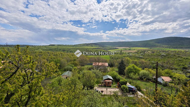 Eladó családi ház, Pomázon, Klisovácz utcában 64 M Ft