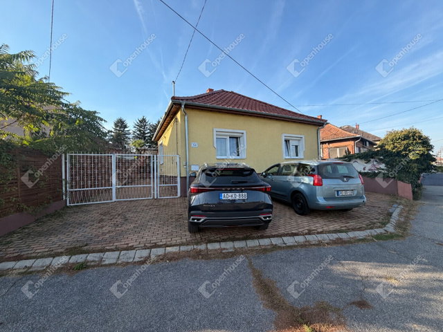 Eladó családi ház, Zalaegerszegen 75 M Ft, 3 szobás