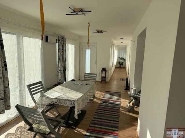 Eladó családi ház, Pilisen 48.9 M Ft, 3 szobás