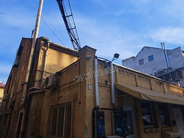 Eladó ipari ingatlan, Budapesten, III. kerületben 265 M Ft