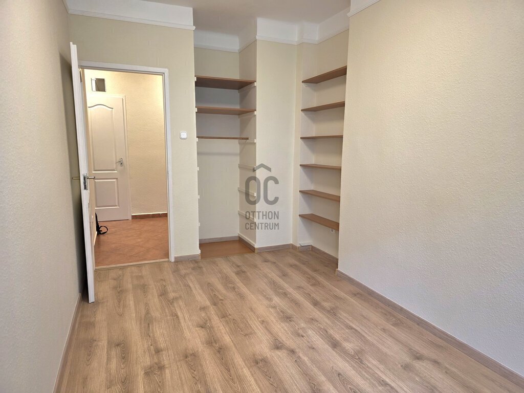 4 bed · 65m² · 85.500.000 ft
