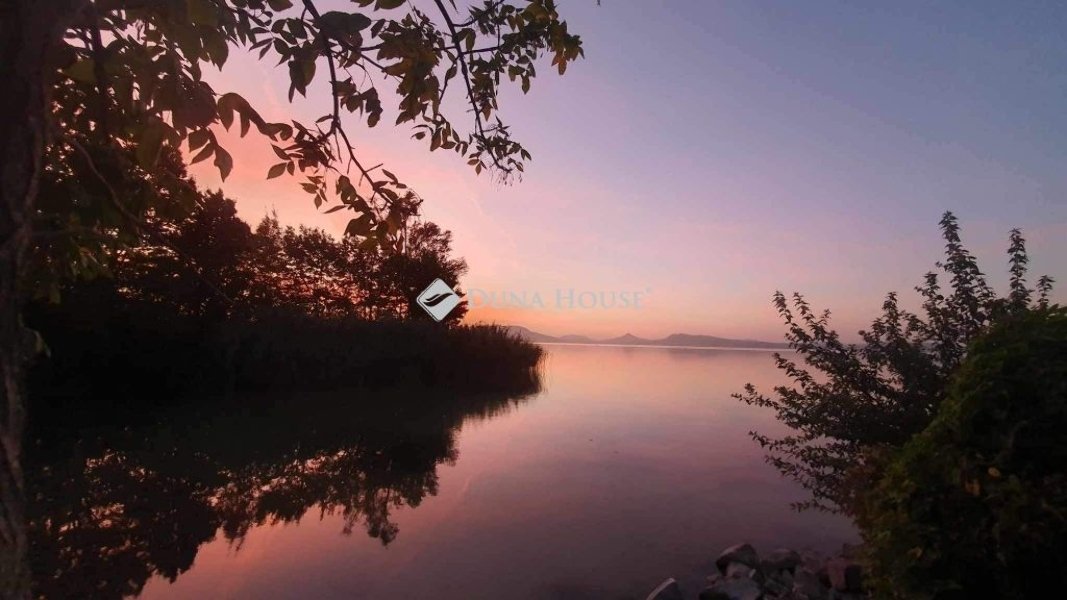 5 bed · 106m² · 219.000.000 ft