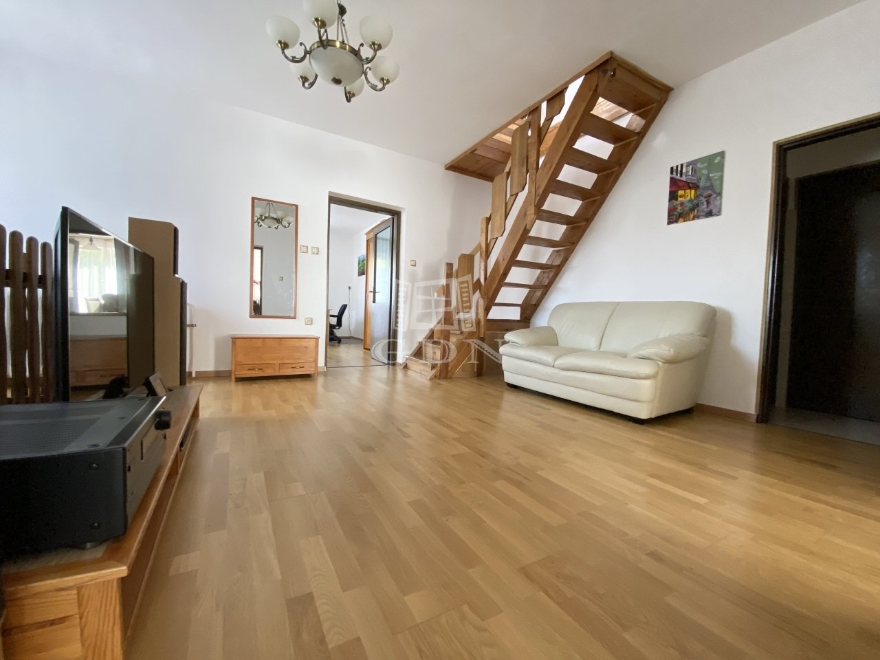 5 bed · 165m² · 189.000.000 ft