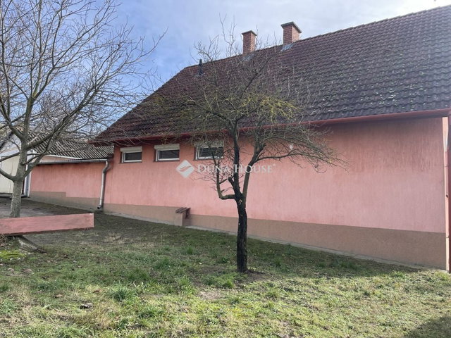 Eladó családi ház, Dávodon, Dózsa György utcában 25.9 M Ft