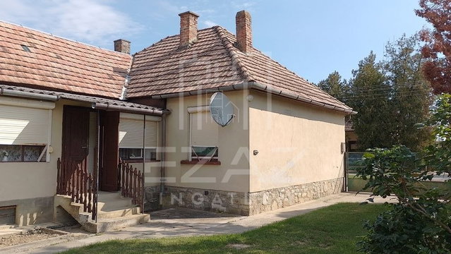 Eladó családi ház, Drávafokon 13 M Ft, 4 szobás