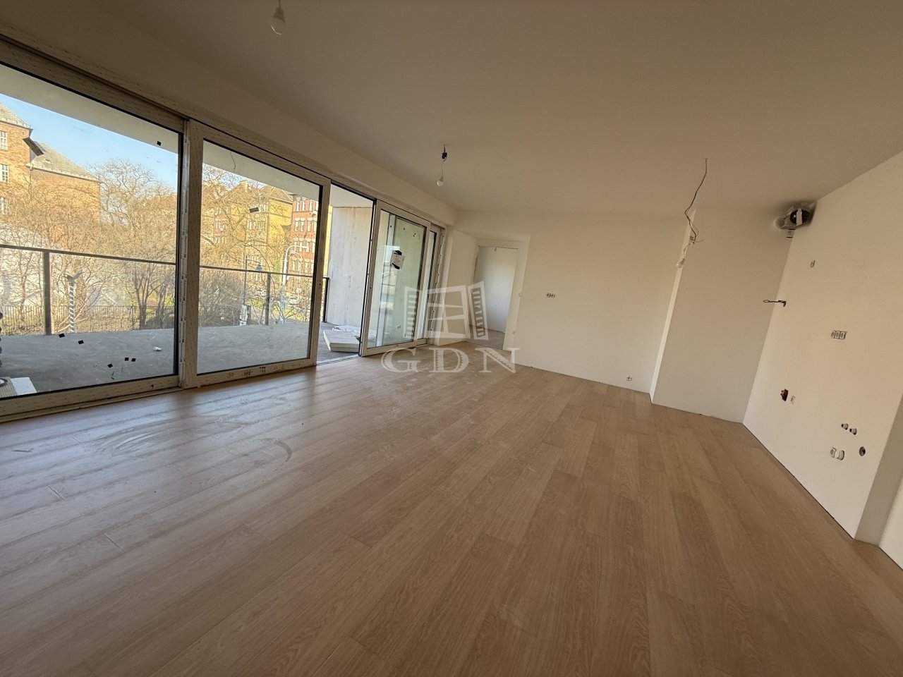 Lakás · 4 hálószoba · 87 m² · 149.900.000 Ft