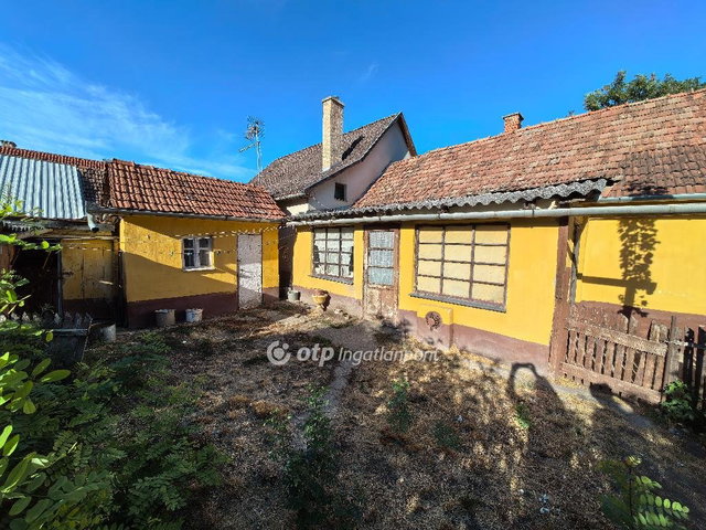 Eladó családi ház, Hajdúböszörményen 19.9 M Ft, 2 szobás