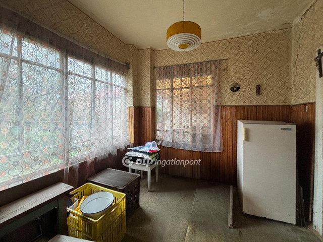 Eladó családi ház, Tabon 15 M Ft, 3 szobás