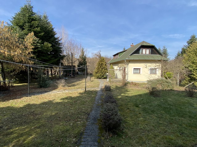 Eladó családi ház, Pilismaróton 144.99 M Ft, 6 szobás