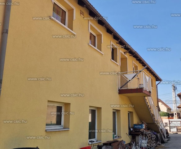Eladó családi ház, Budapesten, XVI. kerületben 149.9 M Ft