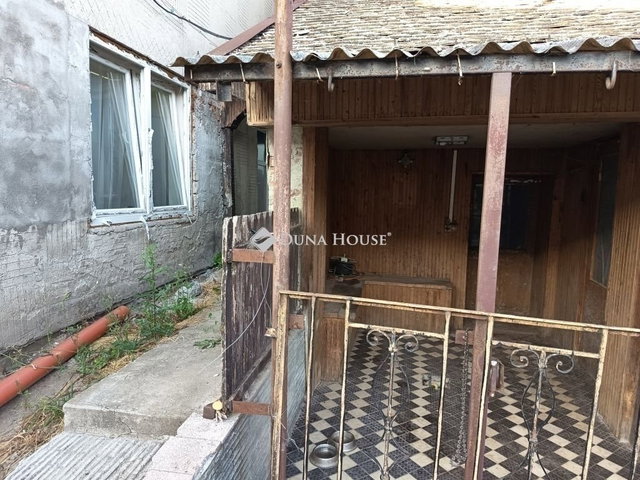 Eladó családi ház, Makón 52.5 M Ft, 3 szobás