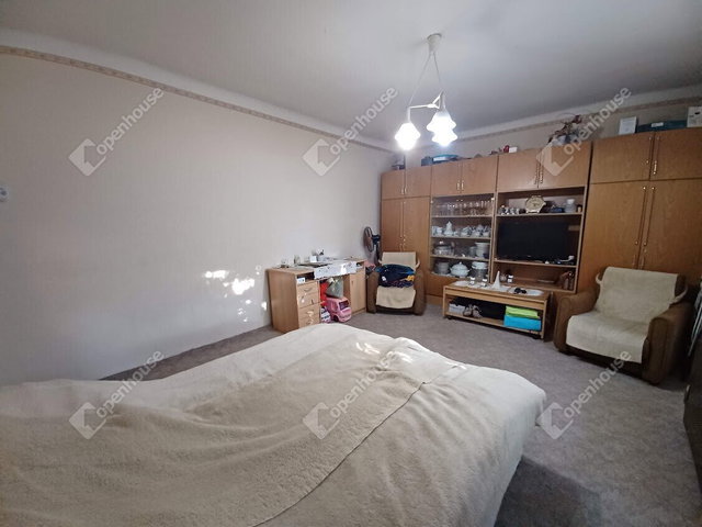 Eladó családi ház, Debrecenben 45 M Ft, 2 szobás