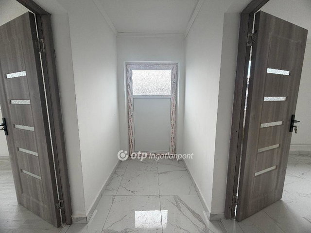 Eladó családi ház, Szabadkígyóson 28.9 M Ft, 2 szobás