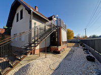Eladó téglalakás