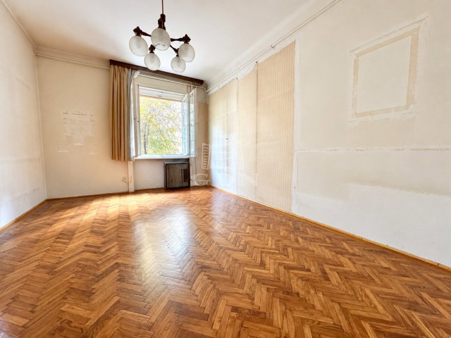 Eladó téglalakás, Budapesten, III. kerületben 89.9 M Ft