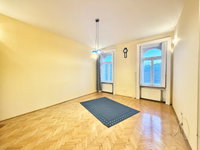 Eladó téglalakás, V. kerületben, Bajcsy-Zsilinszky úton 145 M Ft