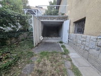 Kiadó téglalakás, albérlet, Pécsett 350 E Ft / hó, 3 szobás