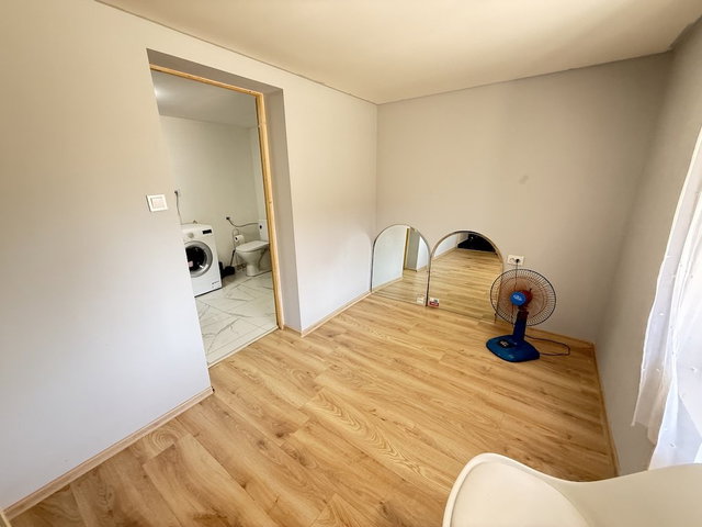 Eladó családi ház, Györkönyön 17.9 M Ft, 2 szobás