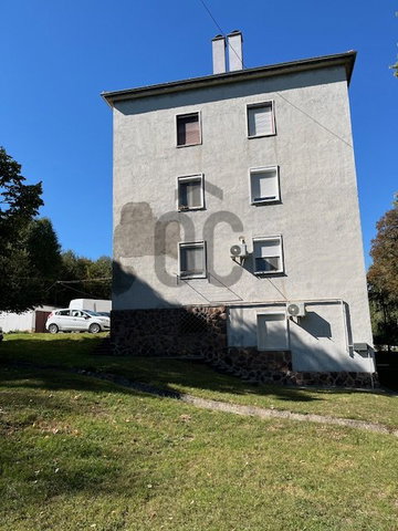 Eladó téglalakás, Komlón 13.5 M Ft, 3 szobás