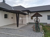 Eladó családi ház, Pásztón, Szőlőhegyi utcában 73 M Ft
