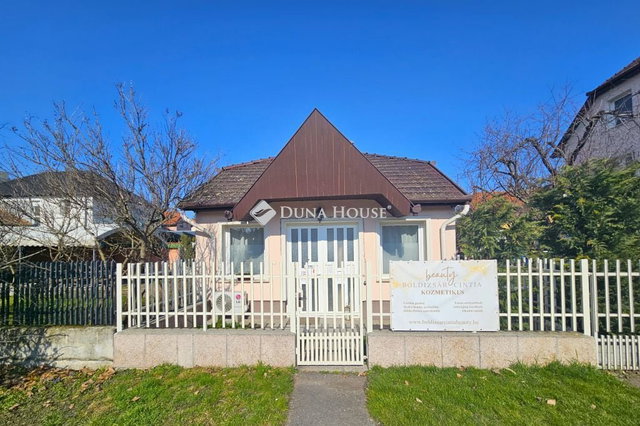 Eladó családi ház, Győrött, Liezen-Mayer utcában 339 M Ft