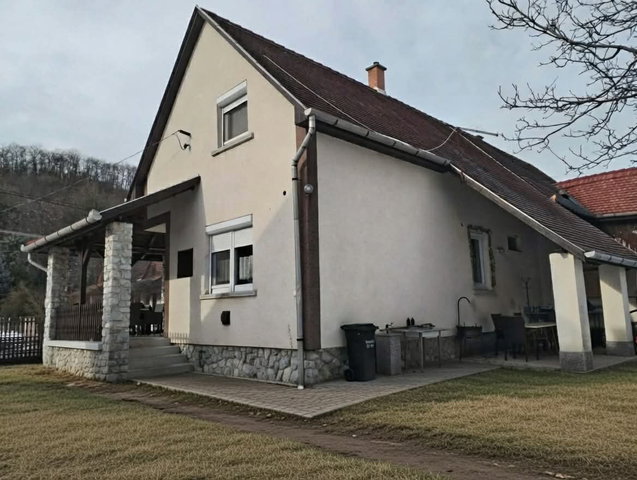 Eladó családi ház, Bogácson 65 M Ft, 3 szobás
