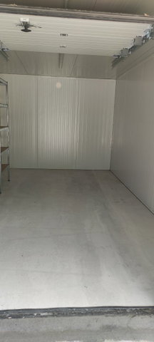 Kiadó ipari ingatlan, Szolnokon 32 E Ft / hó, 1 szobás