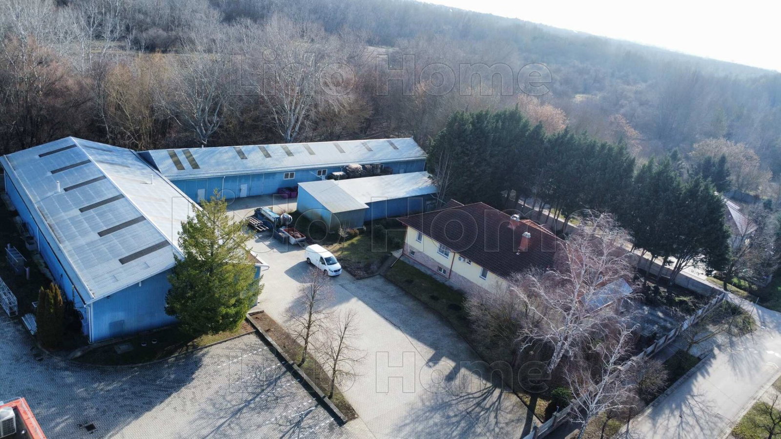 Ipari · 4 hálószoba · 1893 m² · 750.000.000 Ft