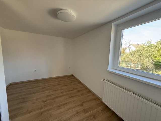 Eladó családi ház, Piliscséven 105 M Ft, 3 szobás