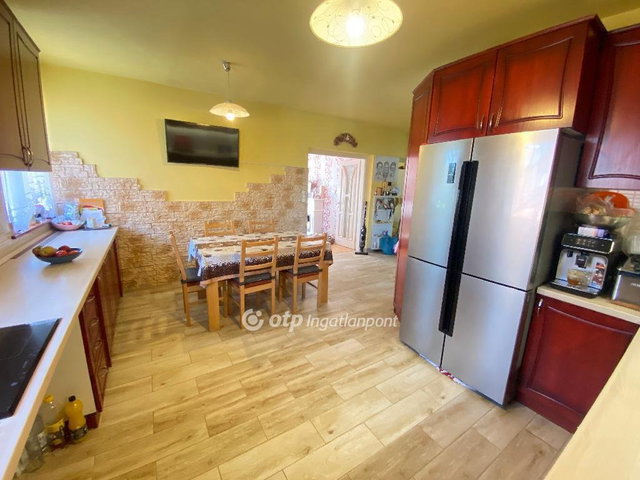 Eladó családi ház, Budapesten, XXI. kerületben 164.9 M Ft