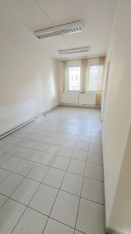 Kiadó iroda, Nyíregyházán 110 E Ft / hó, 2 szobás
