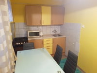 Kiadó téglalakás, albérlet, Pécsett 180 E Ft / hó, 2 szobás