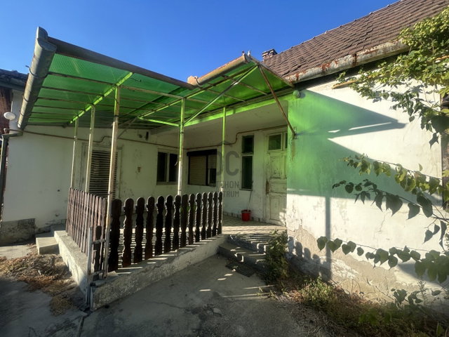 Eladó családi ház, Dunaharasztin 59.9 M Ft, 3 szobás