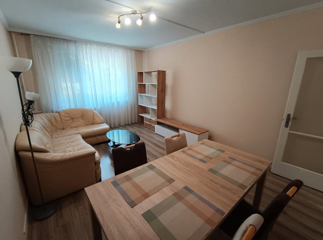 Eladó panellakás, Debrecenben, Csapó utcában 63.9 M Ft