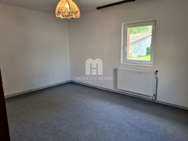 Eladó családi ház, Kincsesbányán 39.9 M Ft, 2 szobás
