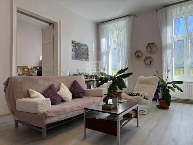 Eladó téglalakás, Budapesten, VI. kerületben 159.99 M Ft