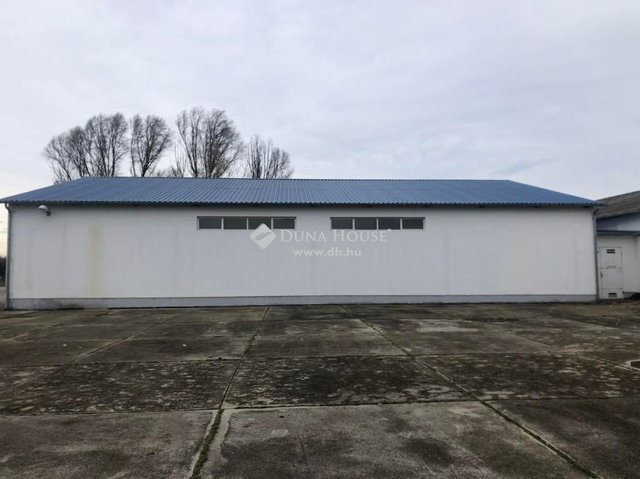 Eladó ipari ingatlan, Lakitelken 80 M Ft / költözzbe.hu