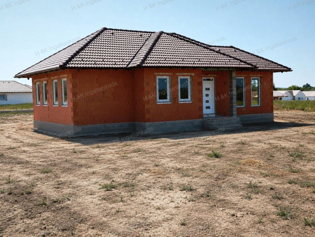 Eladó családi ház, Csörögön 91.49 M Ft, 4 szobás