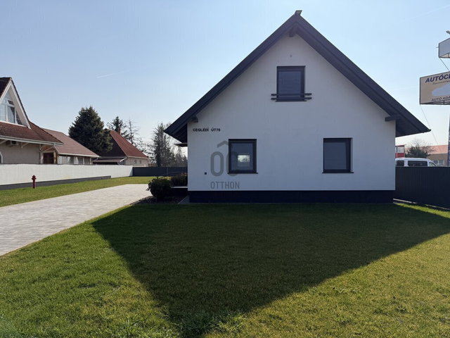 Eladó családi ház, Abonyban 108 M Ft, 3 szobás