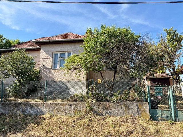 Eladó családi ház, Karancsalján 16.9 M Ft, 3 szobás