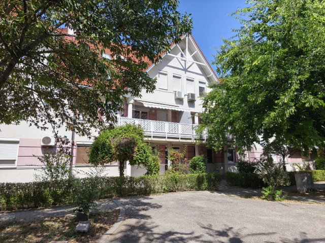 Eladó téglalakás, Szegeden, Sík Sándor utcában 88.9 M Ft