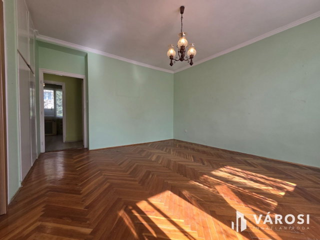 Eladó téglalakás, Salgótarjánban 29.5 M Ft, 3 szobás