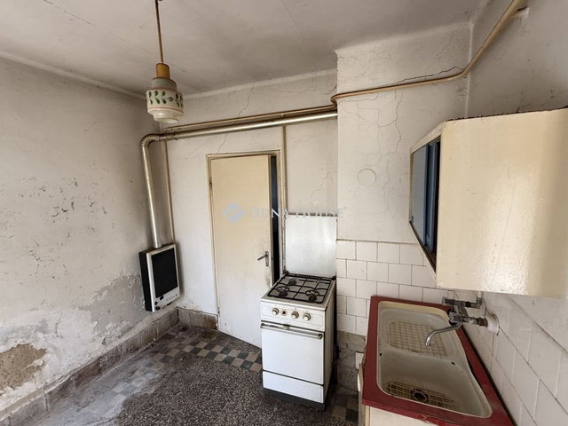 Eladó családi ház, Szombathelyen 88 M Ft, 2 szobás